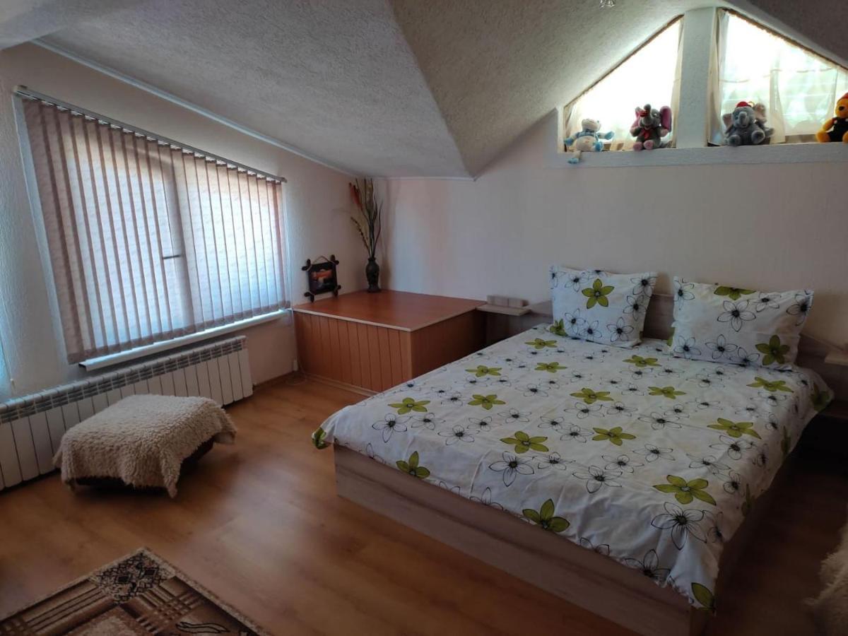 Къща За Гости Орфей Smoljan Exteriér fotografie